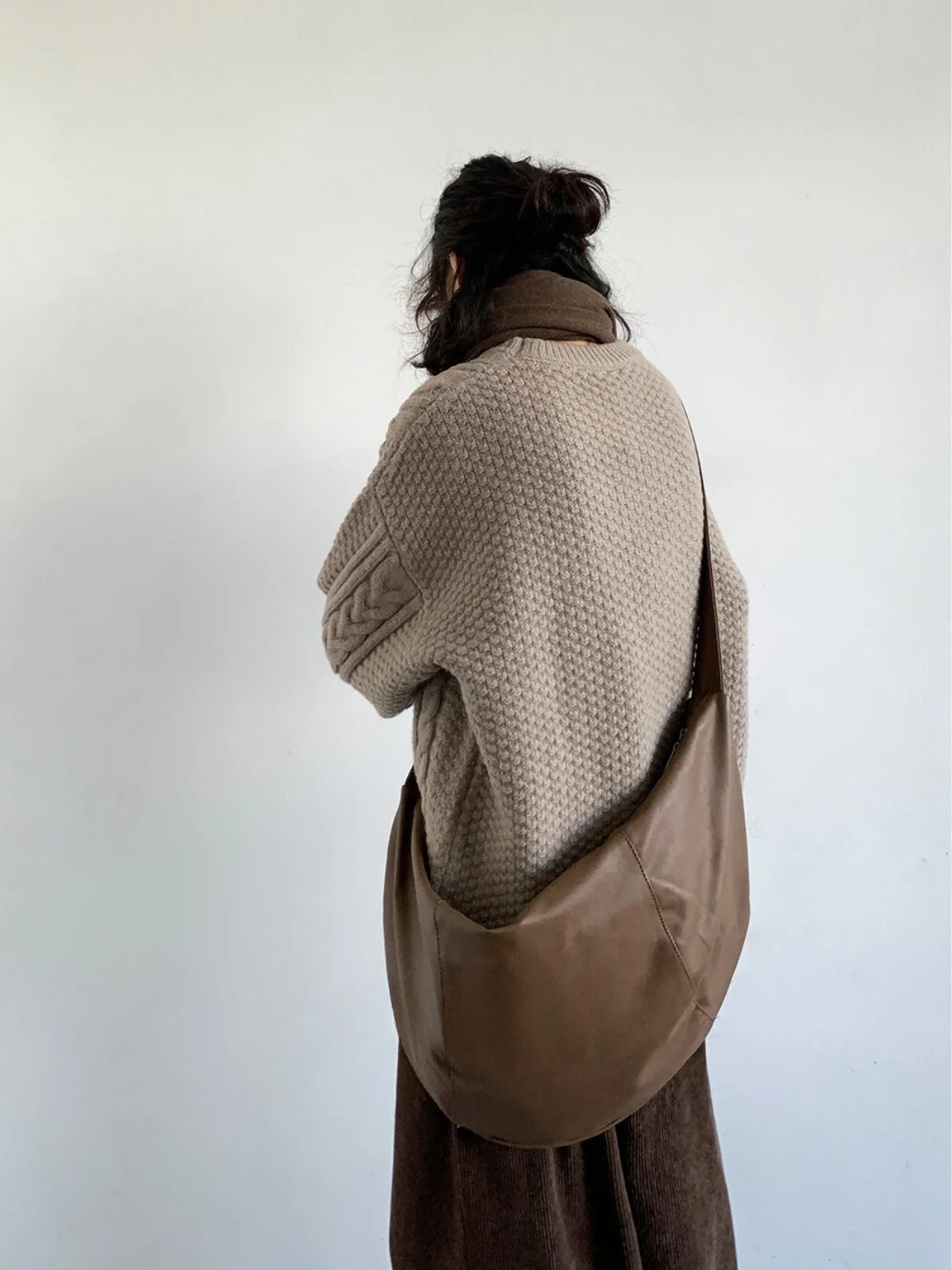 WLS Round Neck Knitted Sweater
