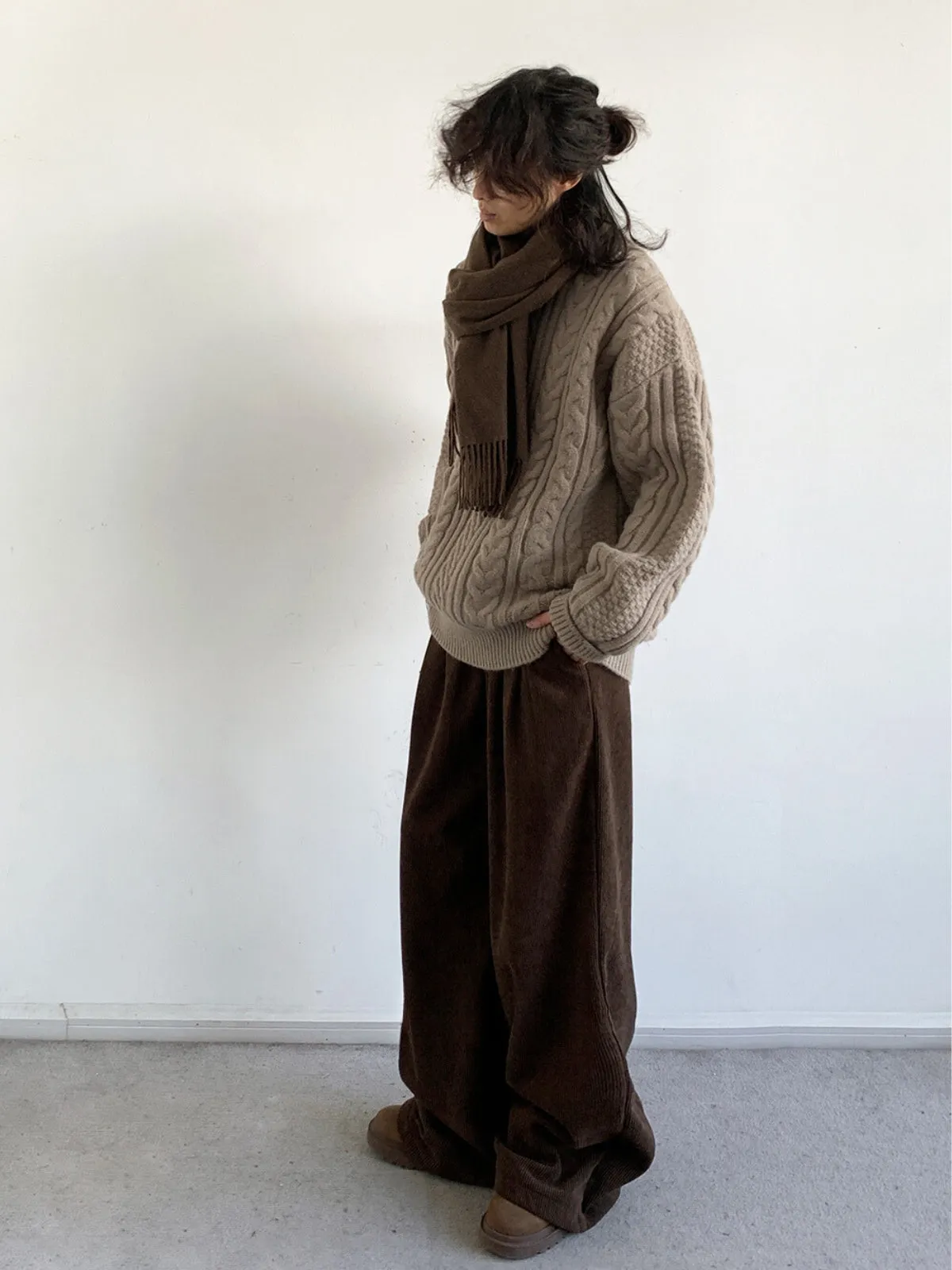 WLS Round Neck Knitted Sweater