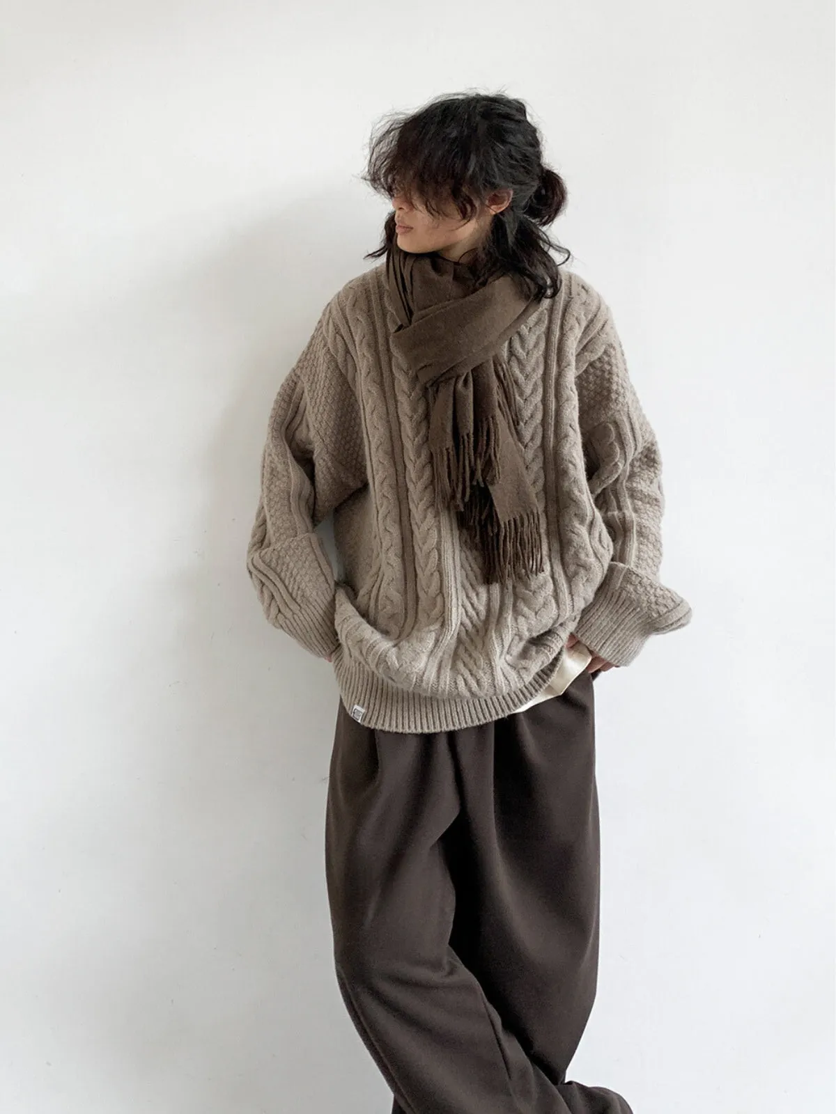 WLS Round Neck Knitted Sweater