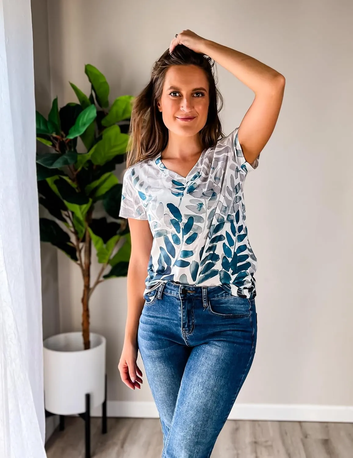 Zeagoo Women Casual Soft V Neck Basic Tee Tops